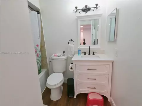 6855 W 2nd Ln, Hialeah, FL 33014 photo 26