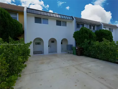 6855 W 2nd Ln, Hialeah, FL 33014 photo 2