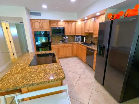 6855 W 2nd Ln, Hialeah, FL 33014 photo 8