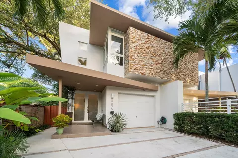3035 Matilda St #3035, Miami, FL 33133