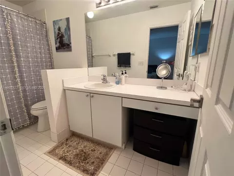 Bath - 151 Timberwalk Trl #151, Jupiter, FL 33458 photo 2 of 5