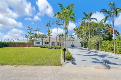 20440 SW 292nd St, Homestead, FL 33030