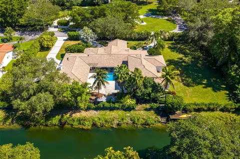13150 SW 69th Ave, Pinecrest, FL 33156
