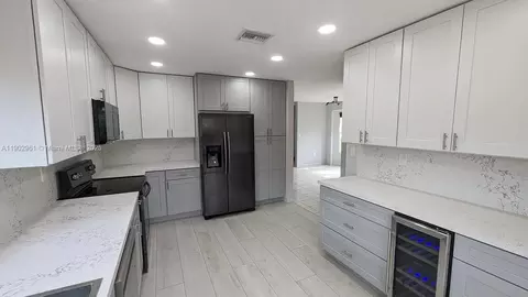 9755 SW 222nd Ter, Cutler Bay, FL 33190