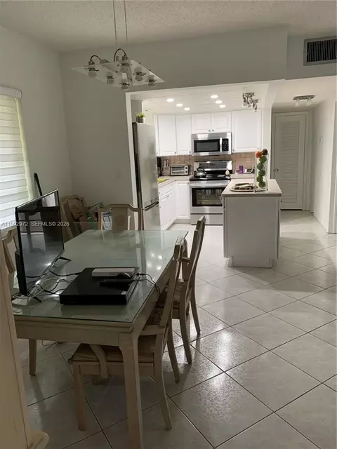 1501 Arthur St #1, Hollywood, FL 33020