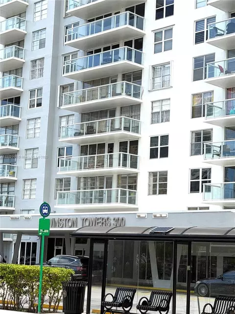 230 174th St #409, Sunny Isles Beach, FL 33160