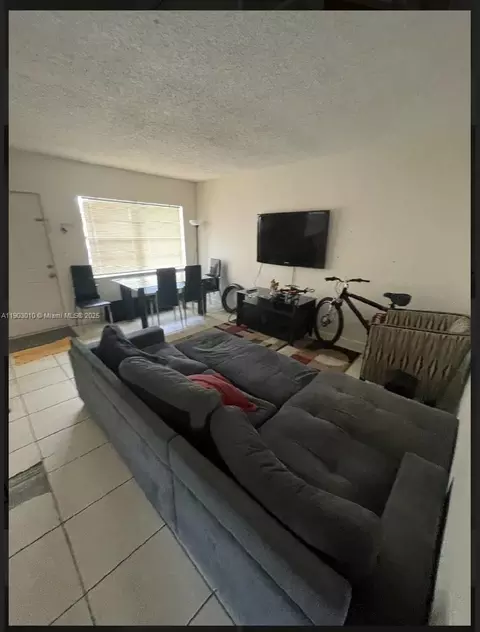 651 NW 42nd Ct #116, Pompano Beach, FL 33064