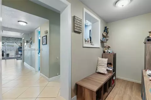 Entry Way - 7144 W 2nd Ln, Hialeah, FL 33014 photo 2 of 5