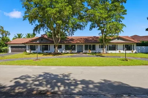 9431 Sea Turtle Ln, Plantation, FL 33324