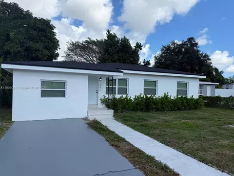 2441 NW 98th St, Miami, FL 33147