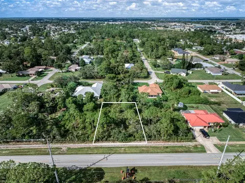 3110 Thunderbird Rd, Sebring, FL 33872