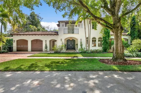 932 Escobar Ave, Coral Gables, FL 33134