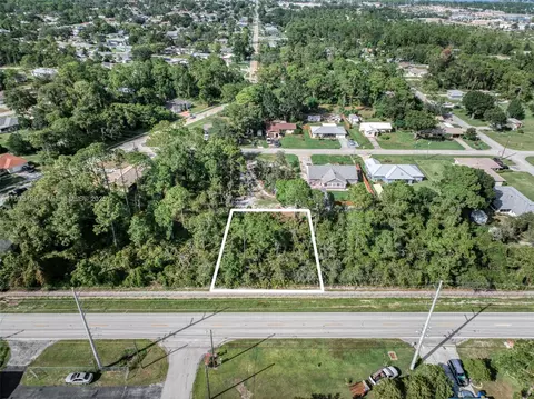 3308 Thunderbird Rd, Sebring, FL 33872