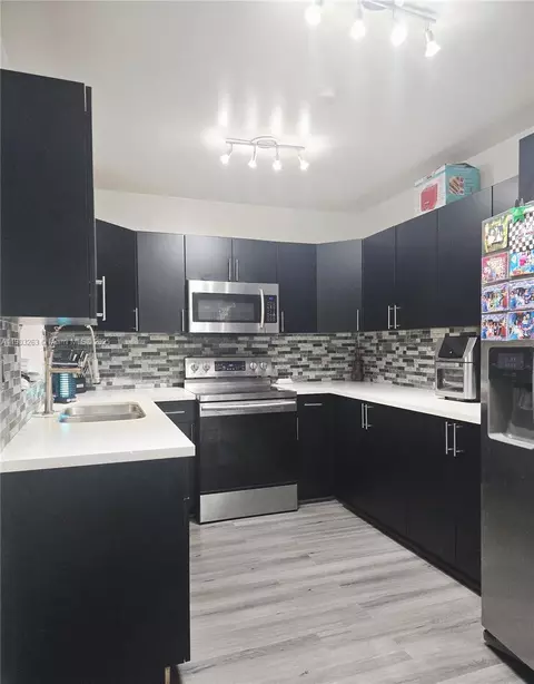 Kitchen - 675 E 31st St, Hialeah, FL 33013 photo 1 of 1
