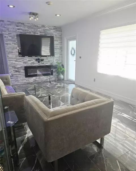 Other - 675 E 31st St, Hialeah, FL 33013 photo 4 of 6
