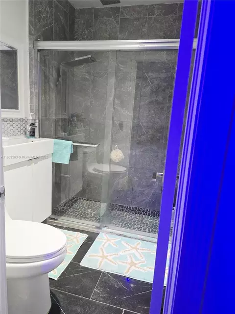 Bath - 675 E 31st St, Hialeah, FL 33013 photo 1 of 4