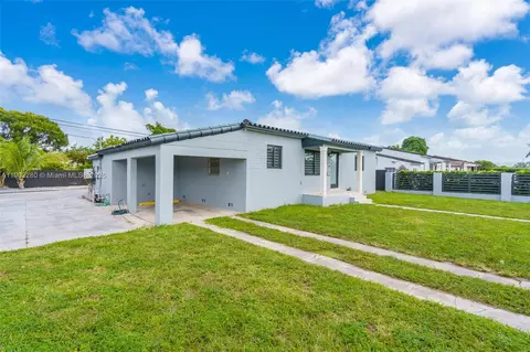 Exterior - 175 W 56th St, Hialeah, FL 33012 photo 2 of 11