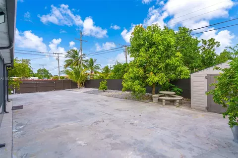 Exterior - 175 W 56th St, Hialeah, FL 33012 photo 11 of 11