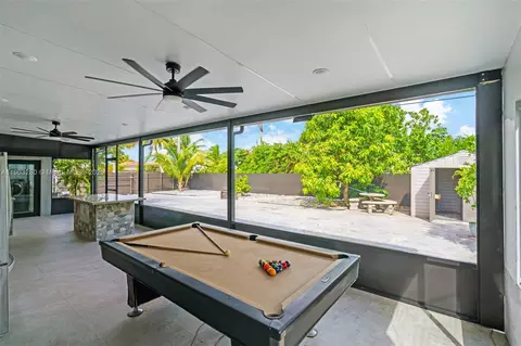 Exterior - 175 W 56th St, Hialeah, FL 33012 photo 6 of 11