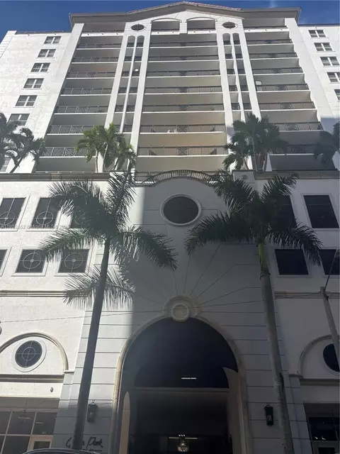 357 Almeria Ave #906, Coral Gables, FL 33134