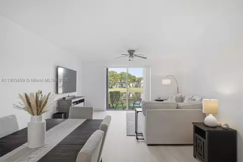 8231 SW 29th St, Miramar, FL 33025