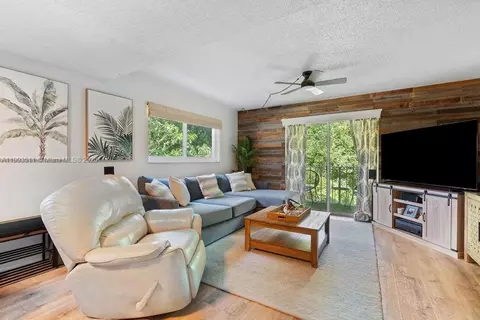 300 Ocean Dr #28, Key Largo, FL 33037