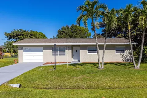 715 SW Duval Ave, Port Saint Lucie, FL 34983