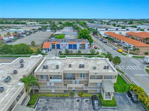 2610 W 76th St #210, Hialeah, FL 33016 photo 1