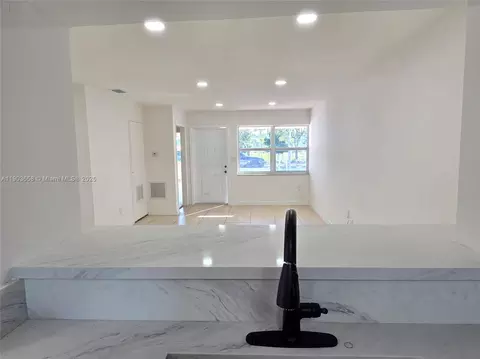 Living - 7770 W 8th Ave, Hialeah, FL 33014 photo 1 of 4