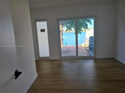 Living - 7770 W 8th Ave, Hialeah, FL 33014 photo 4 of 4