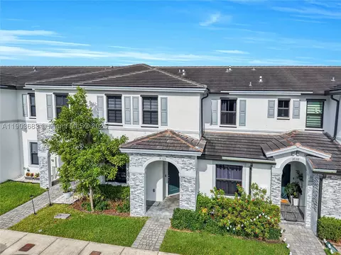 18320 SW 148th Rd, Miami, FL 33187