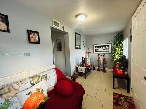 244 SW 36th Ave, Miami, FL 33135