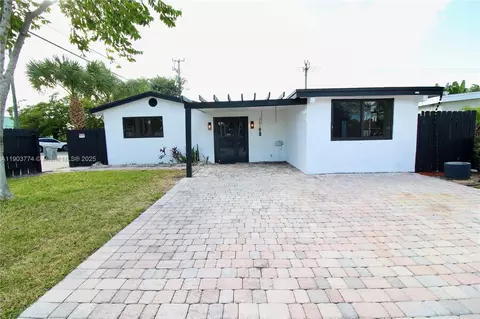 3611 NE 17th Ave, Pompano Beach, FL 33064