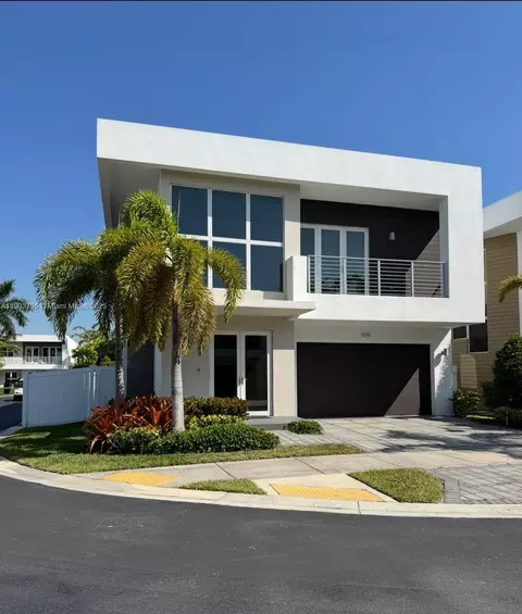9791 NW 75th St, Doral, FL 33178