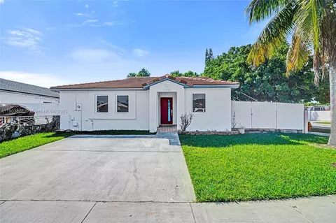 11482 SW 181st St, Miami, FL 33157