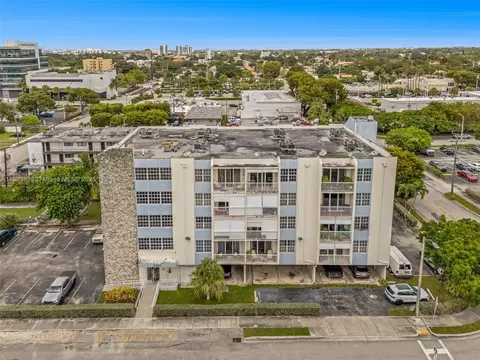 3661 SW 9th Ter #207, Miami, FL 33135