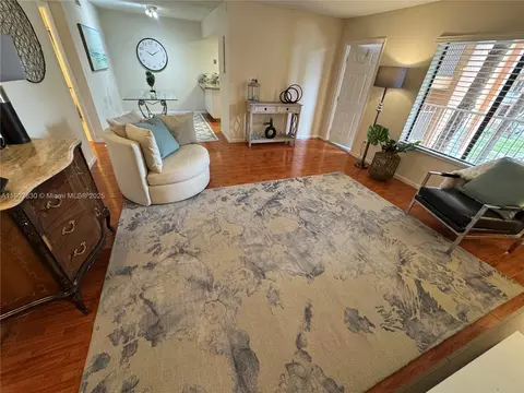 6900 SW 39th St #206J, Davie, FL 33314