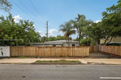 1213 NE 13th St, Fort Lauderdale, FL 33304
