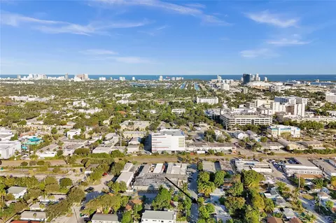 218 SW 14th Ct, Fort Lauderdale, FL 33315