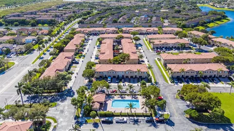 View/Area - 22232 SW 88th Path, Cutler Bay, FL 33190 photo 12 of 16