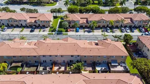 View/Area - 22232 SW 88th Path, Cutler Bay, FL 33190 photo 6 of 16