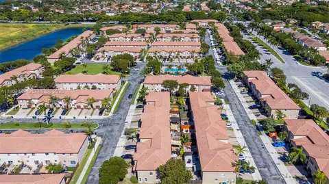 View/Area - 22232 SW 88th Path, Cutler Bay, FL 33190 photo 8 of 16