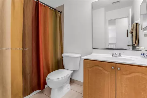 Bath - 22232 SW 88th Path, Cutler Bay, FL 33190 photo 6 of 6