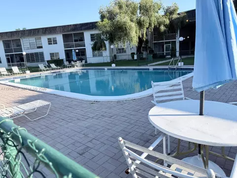 6507 Winfield Blvd #211AC, Margate, FL 33063