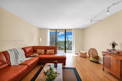 18151 NE 31st Ct #1103, Aventura, FL 33160