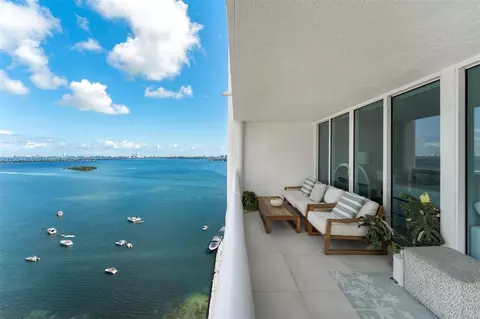 1717 N Bayshore Dr #A-2637, Miami, FL 33132