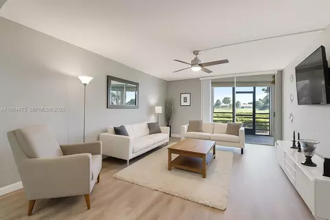23249 N Barwood Ln N #102, Boca Raton, FL 33428