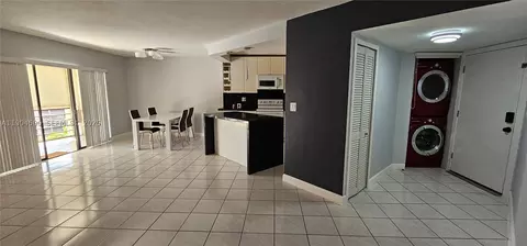 6855 W Broward Blvd #308, Plantation, FL 33317