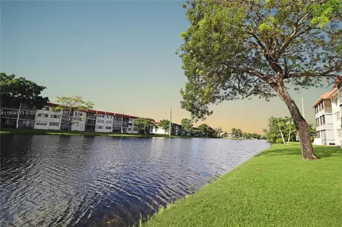 361 S Hollybrook Dr #102, Pembroke Pines, FL 33025