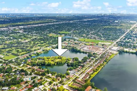 14141 NW 14th Dr, Miami, FL 33167